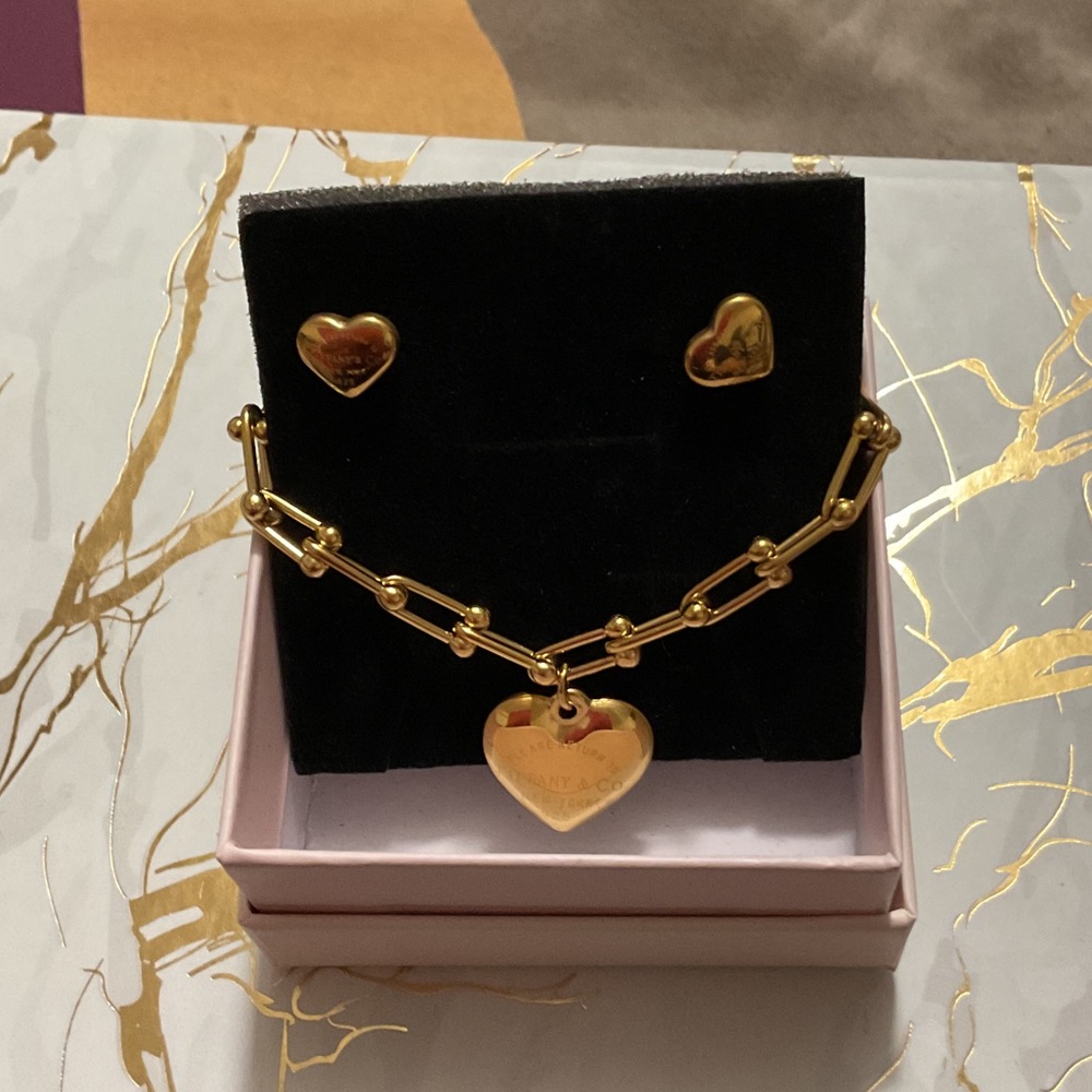 Gold Heart Jewelry Set